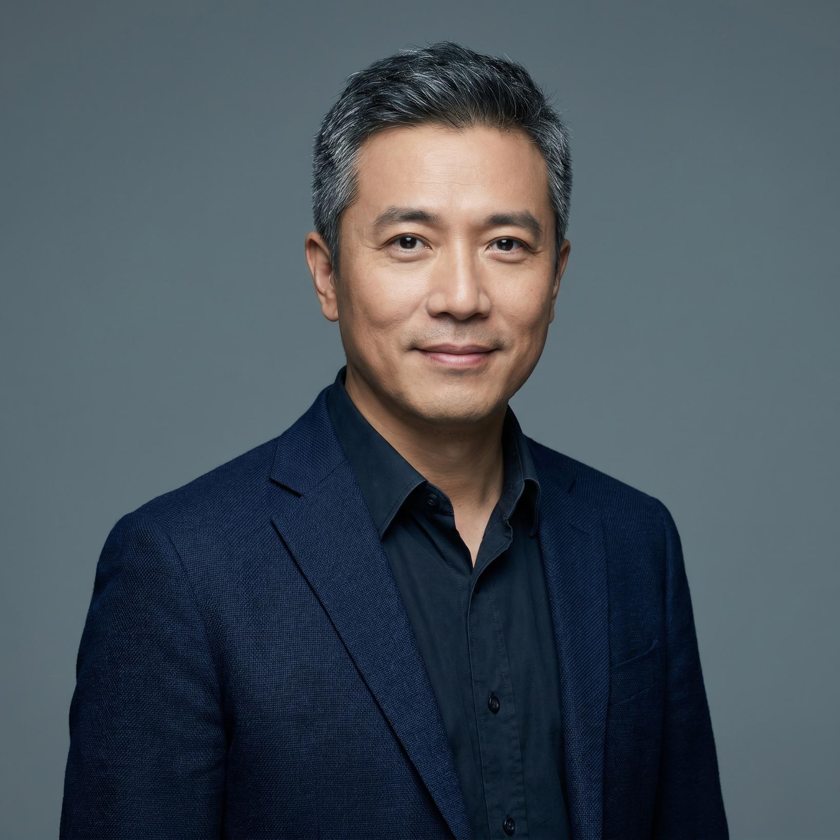 大学情侣视频专家：张导演